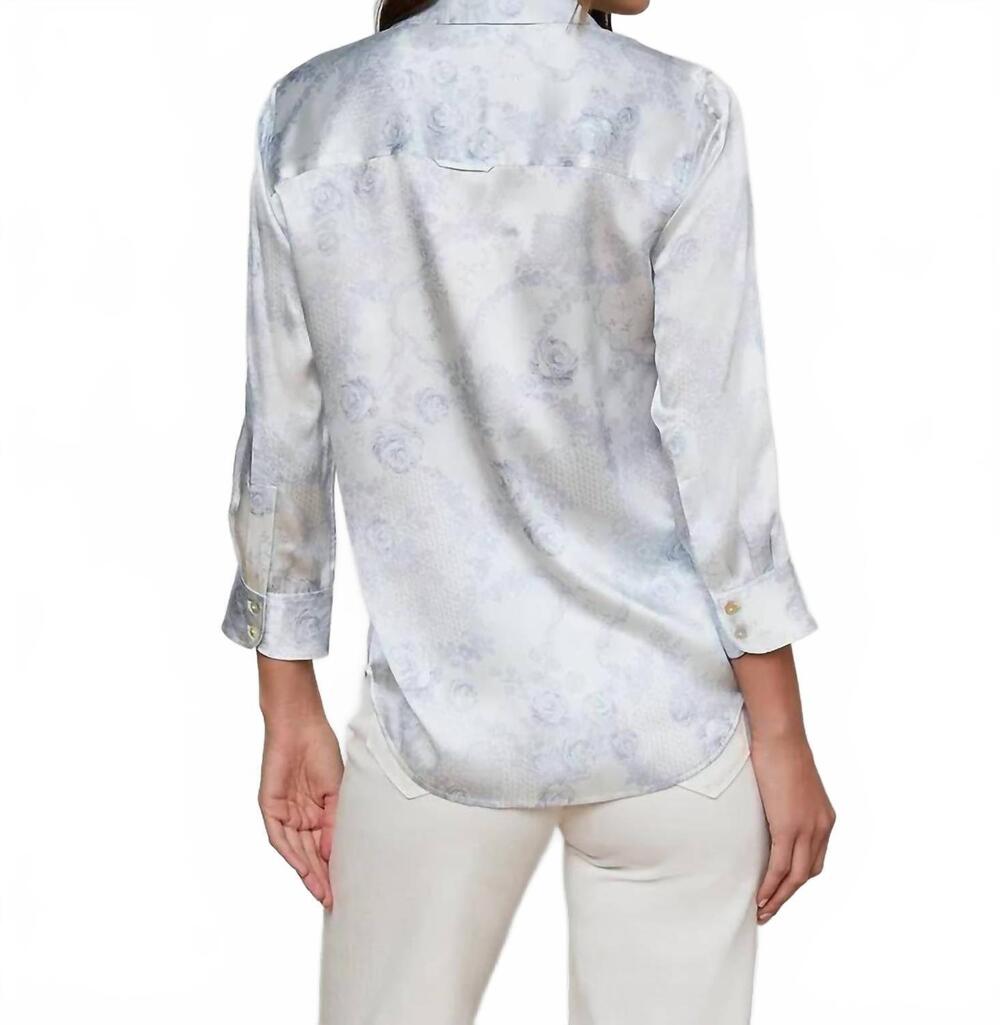 NEW L'AGENCE dani 3/4 sleeve blouse in ivory/pale mist blue lace print - Picture 4 of 4